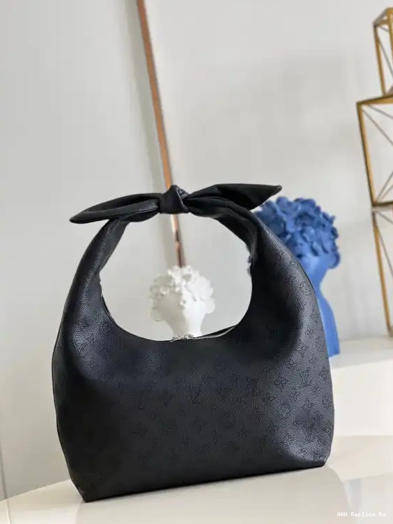 AAA Replica Ru LOUIS VUITTON KNOT WHY 0701